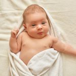 Alerta da especialista: Bebês prematuros requerem cuidados específicos na vacinação para proteção vital Alerta da especialista Bebês prematuros requerem cuidados específicos na vacinação para proteção vital