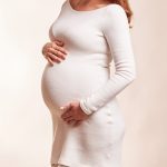 Nova lei no Brasil garante assistência psicológica a gestantes e puérperas no SUS Nova lei no Brasil garante assistência psicológica a gestantes e puérperas no SUS