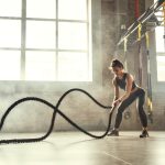 Técnica, carga e recuperação: o tripé do joelho saudável no CrossFit CrossFit causa dor no joelho